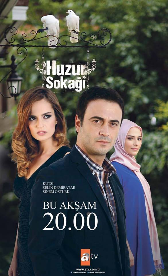 Huzur Sokagi (2012) постер